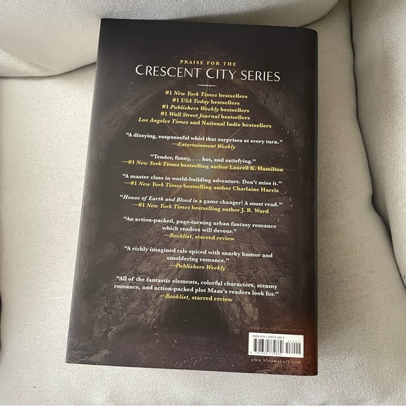 Crescent City House of Flame and Shadow Sarah J. Maas SIGNED Barnes & Nobles B&N - Picture 4 of 4